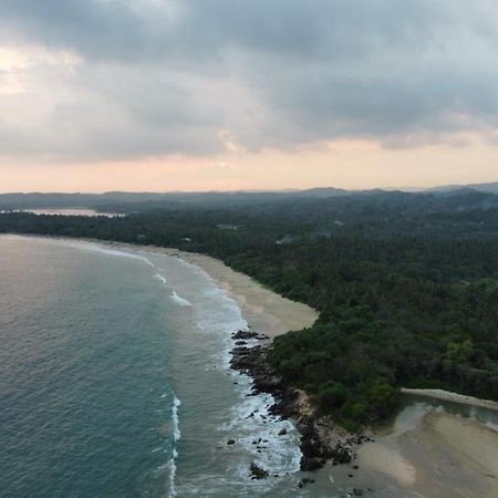 Hiru Villa Тангалла Экстерьер фото